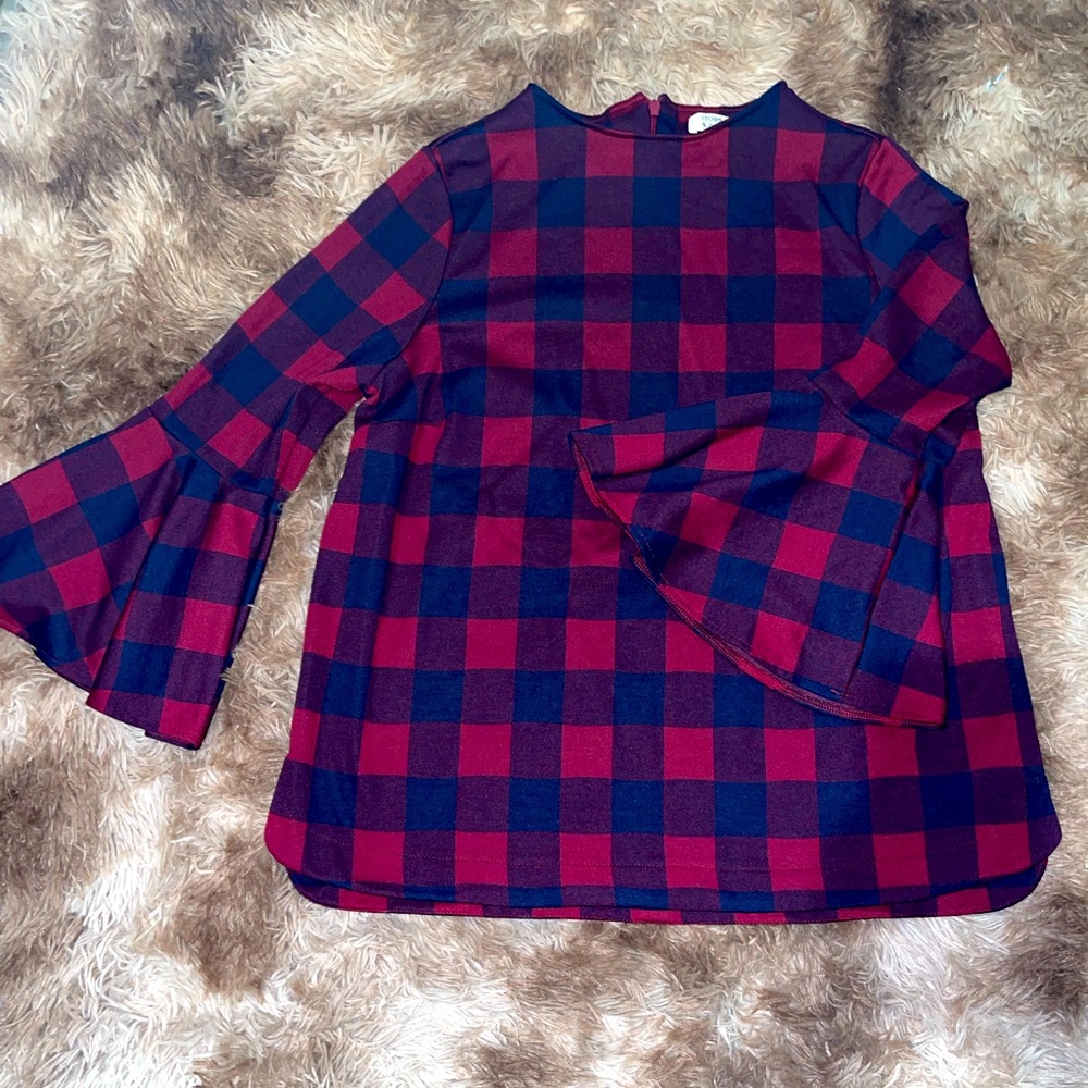 Crown & Ivy Top